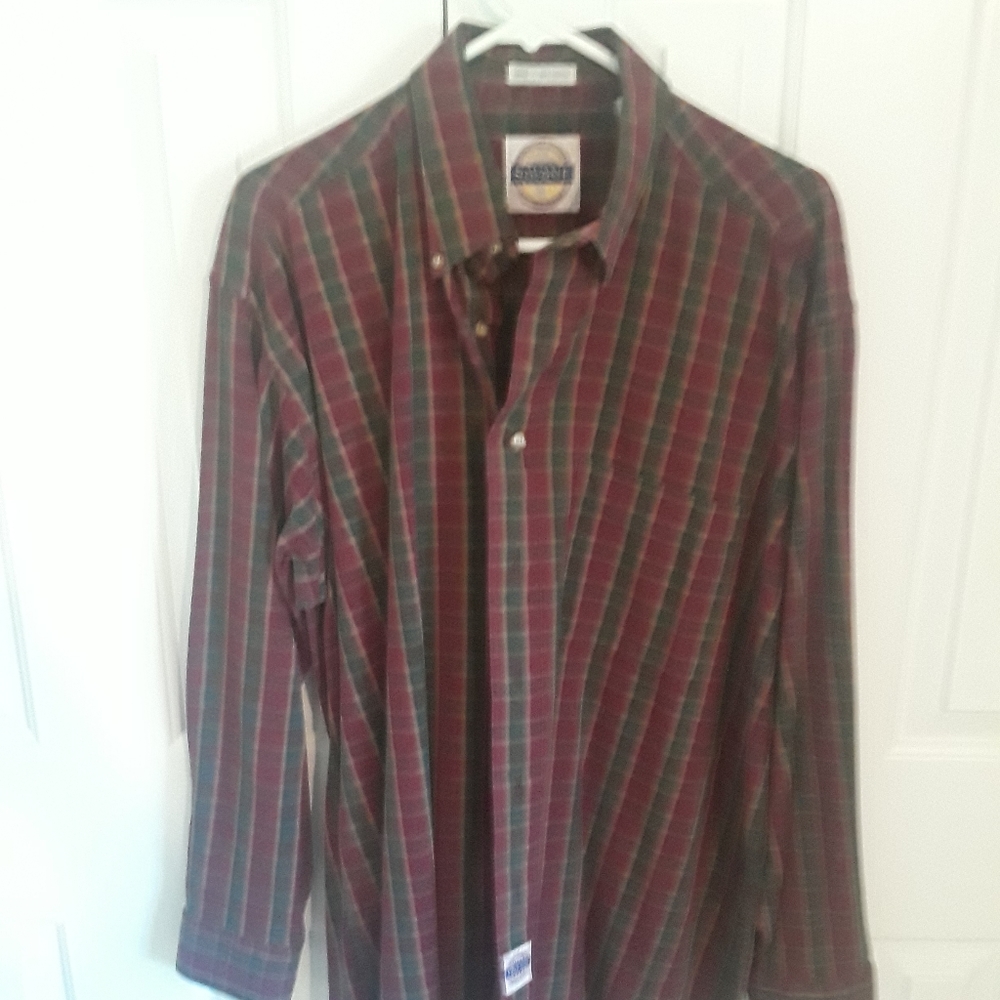 Shirt - Picture 2 of 2